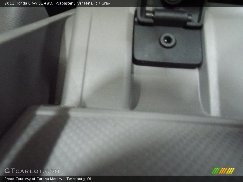 Alabaster Silver Metallic / Gray 2011 Honda CR-V SE 4WD