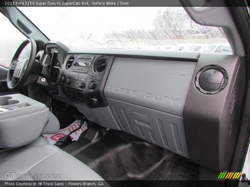 Oxford White / Steel 2013 Ford F250 Super Duty XL SuperCab 4x4