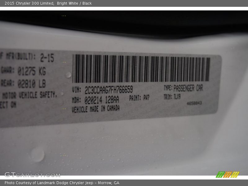 Bright White / Black 2015 Chrysler 300 Limited