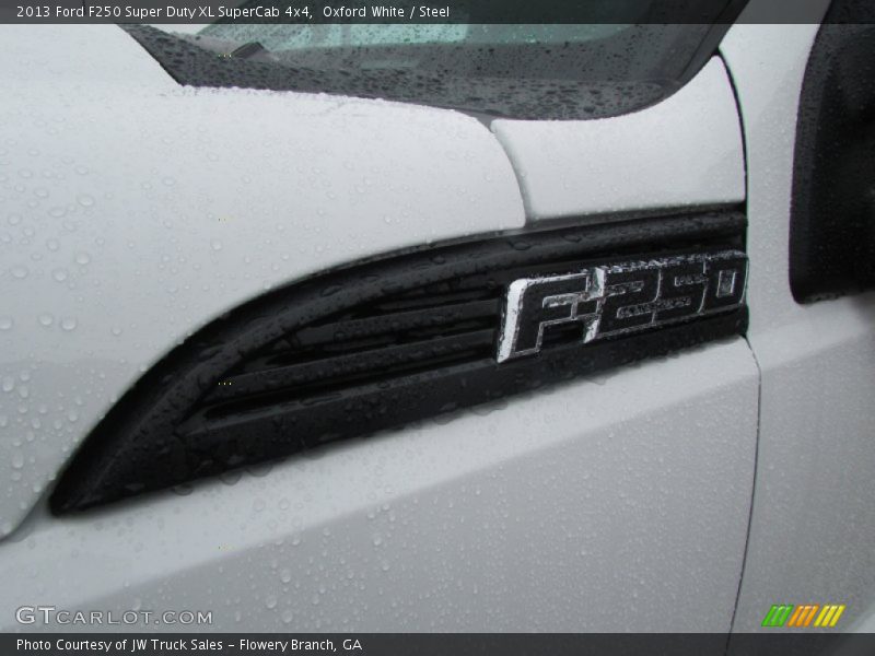 Oxford White / Steel 2013 Ford F250 Super Duty XL SuperCab 4x4