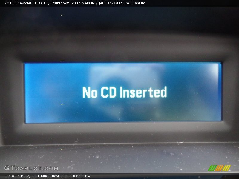 Rainforest Green Metallic / Jet Black/Medium Titanium 2015 Chevrolet Cruze LT