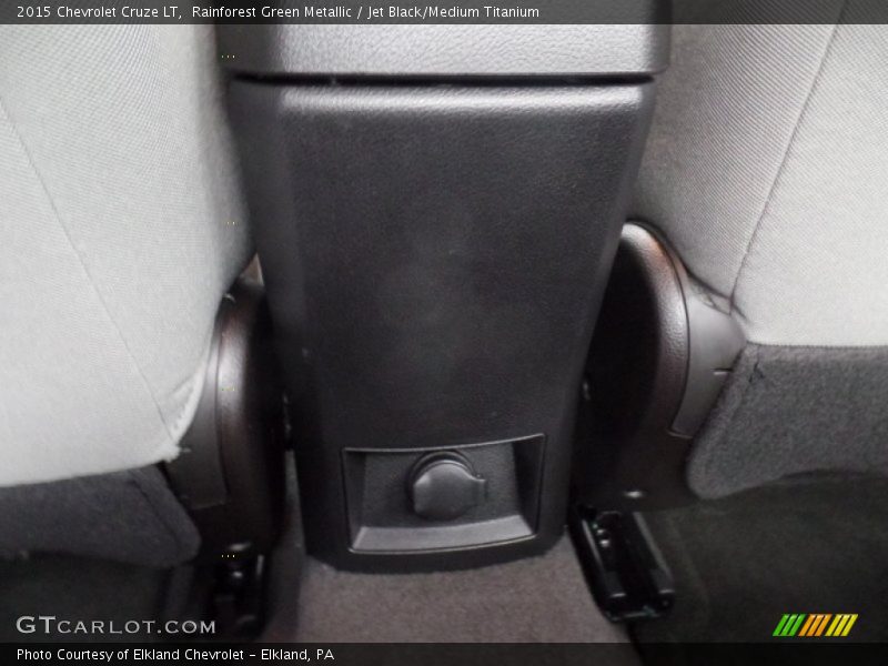 Rainforest Green Metallic / Jet Black/Medium Titanium 2015 Chevrolet Cruze LT