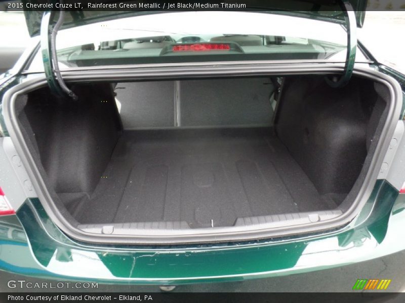 Rainforest Green Metallic / Jet Black/Medium Titanium 2015 Chevrolet Cruze LT