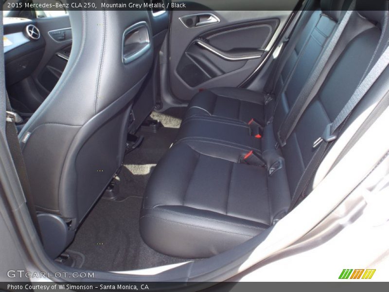 Mountain Grey Metallic / Black 2015 Mercedes-Benz CLA 250