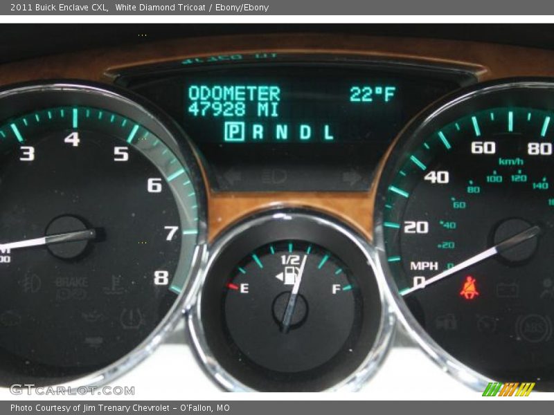 White Diamond Tricoat / Ebony/Ebony 2011 Buick Enclave CXL
