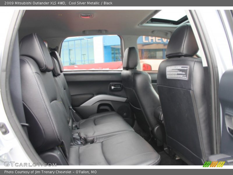 Cool Silver Metallic / Black 2009 Mitsubishi Outlander XLS 4WD
