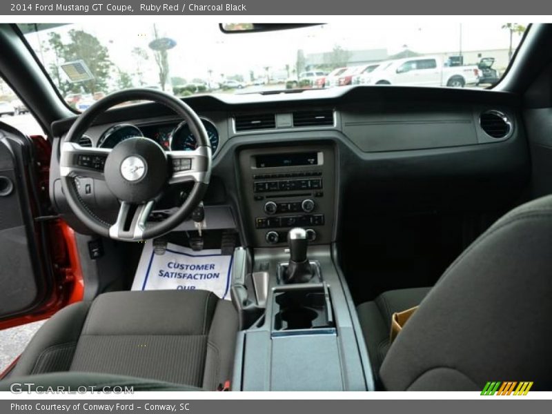 Dashboard of 2014 Mustang GT Coupe