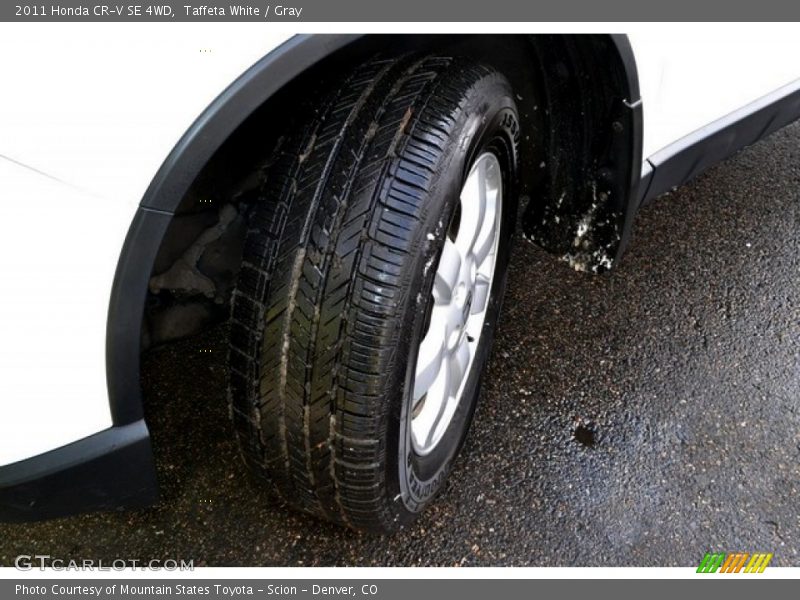Taffeta White / Gray 2011 Honda CR-V SE 4WD