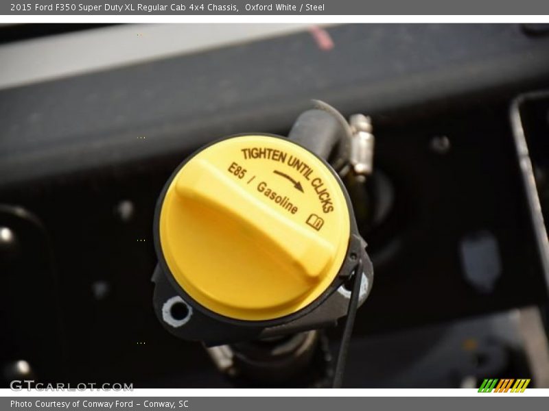 Oxford White / Steel 2015 Ford F350 Super Duty XL Regular Cab 4x4 Chassis