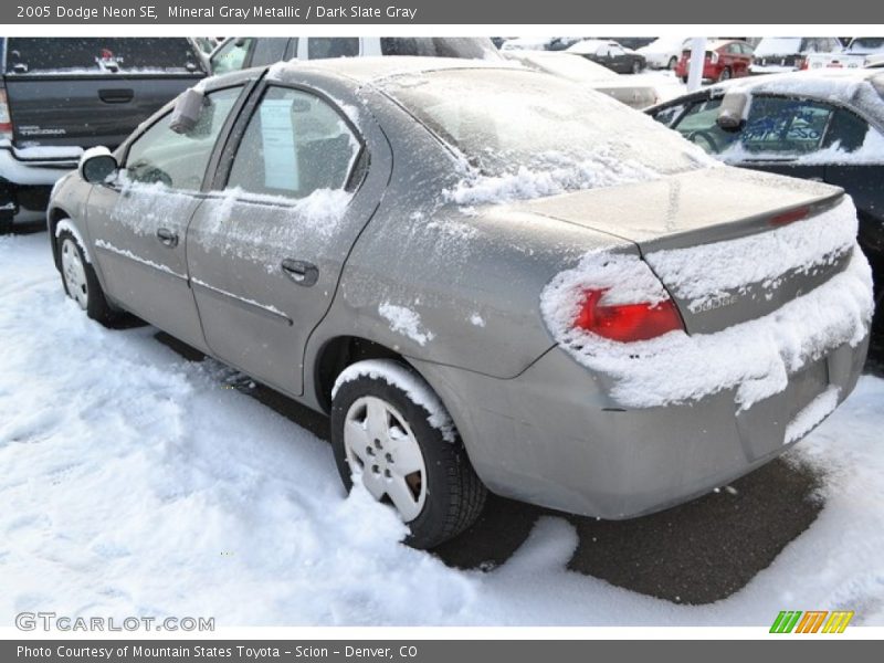 Mineral Gray Metallic / Dark Slate Gray 2005 Dodge Neon SE