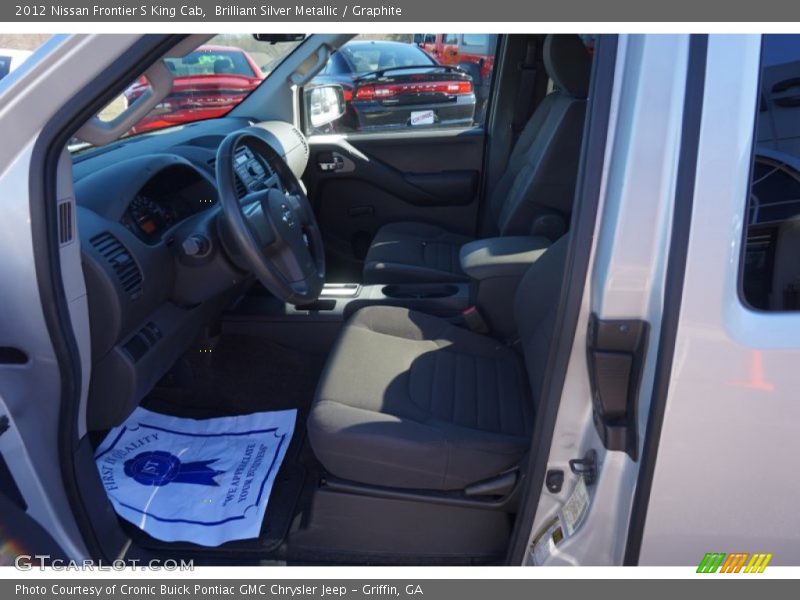 Brilliant Silver Metallic / Graphite 2012 Nissan Frontier S King Cab