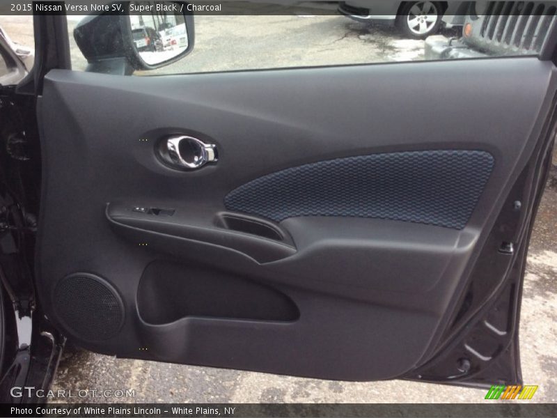 Super Black / Charcoal 2015 Nissan Versa Note SV