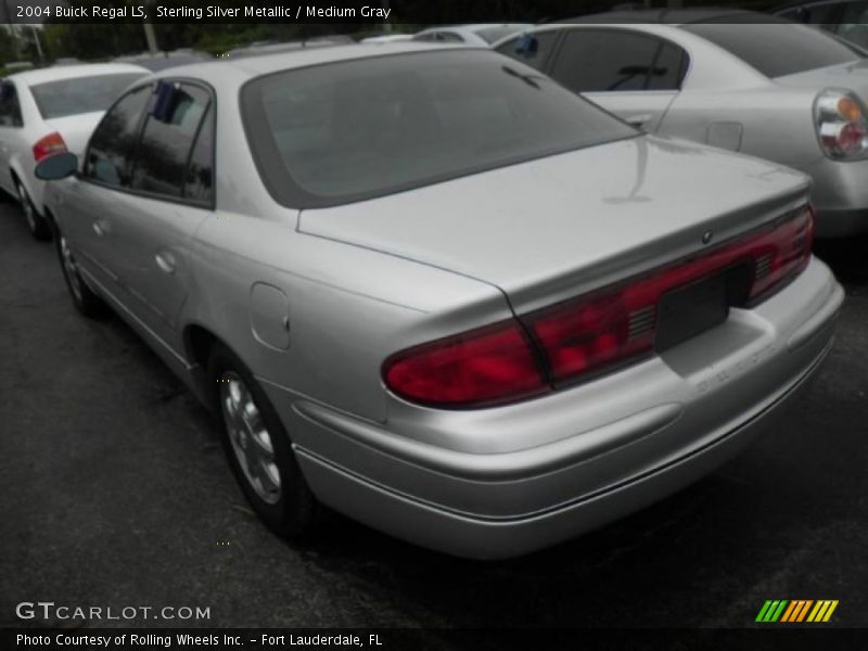 Sterling Silver Metallic / Medium Gray 2004 Buick Regal LS