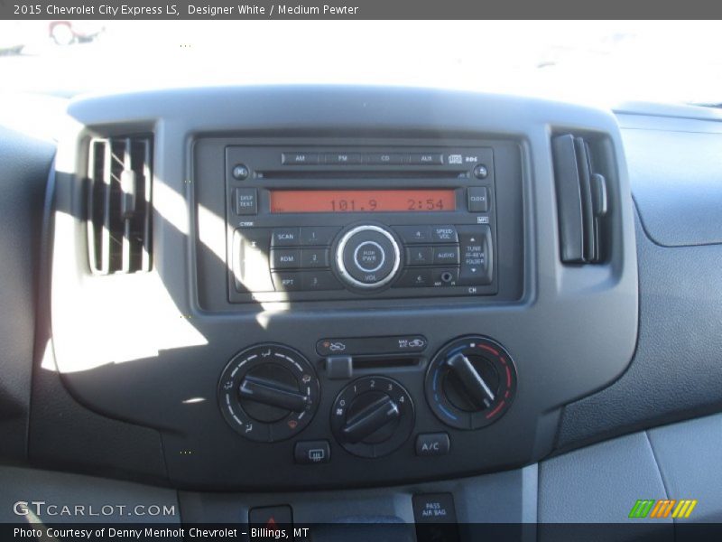 Designer White / Medium Pewter 2015 Chevrolet City Express LS