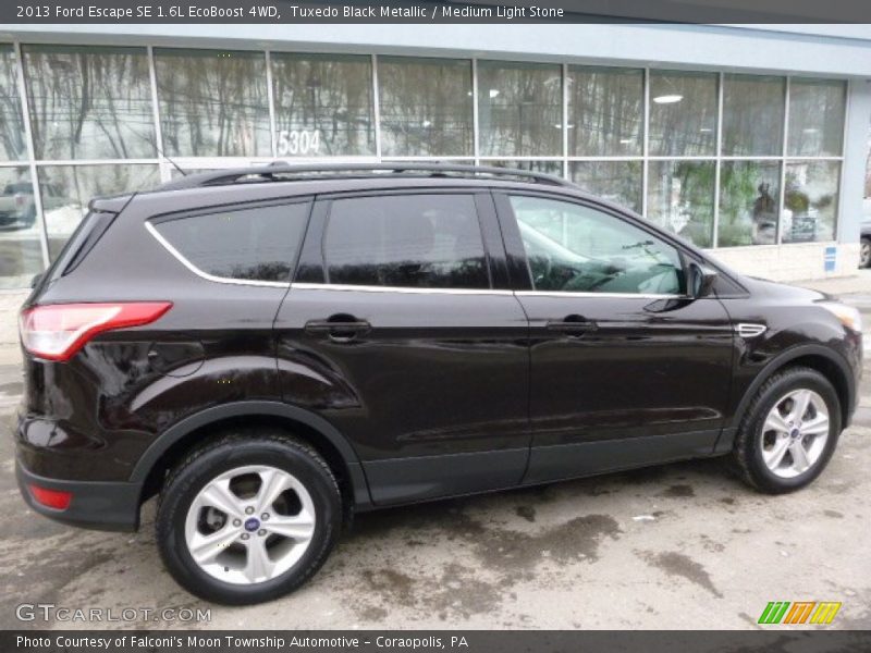 Tuxedo Black Metallic / Medium Light Stone 2013 Ford Escape SE 1.6L EcoBoost 4WD