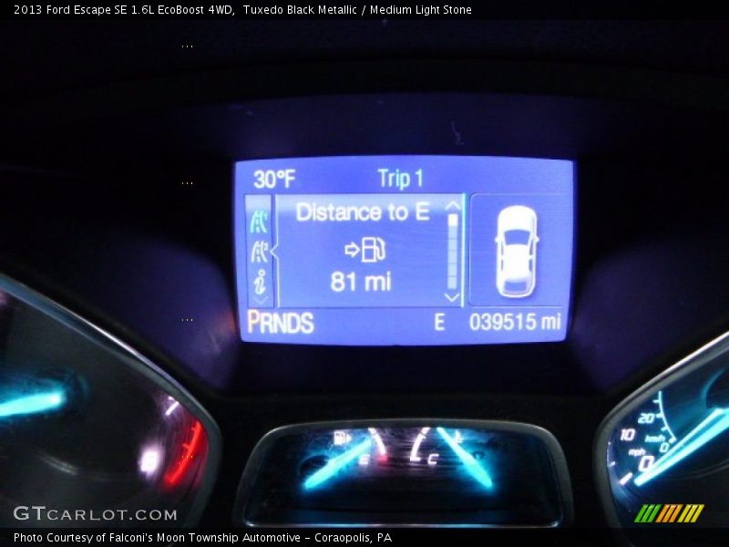 Tuxedo Black Metallic / Medium Light Stone 2013 Ford Escape SE 1.6L EcoBoost 4WD
