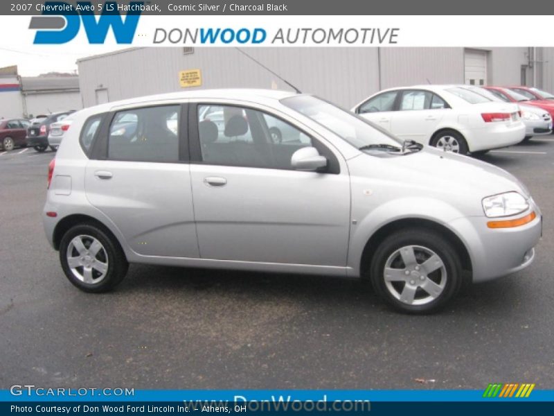 Cosmic Silver / Charcoal Black 2007 Chevrolet Aveo 5 LS Hatchback