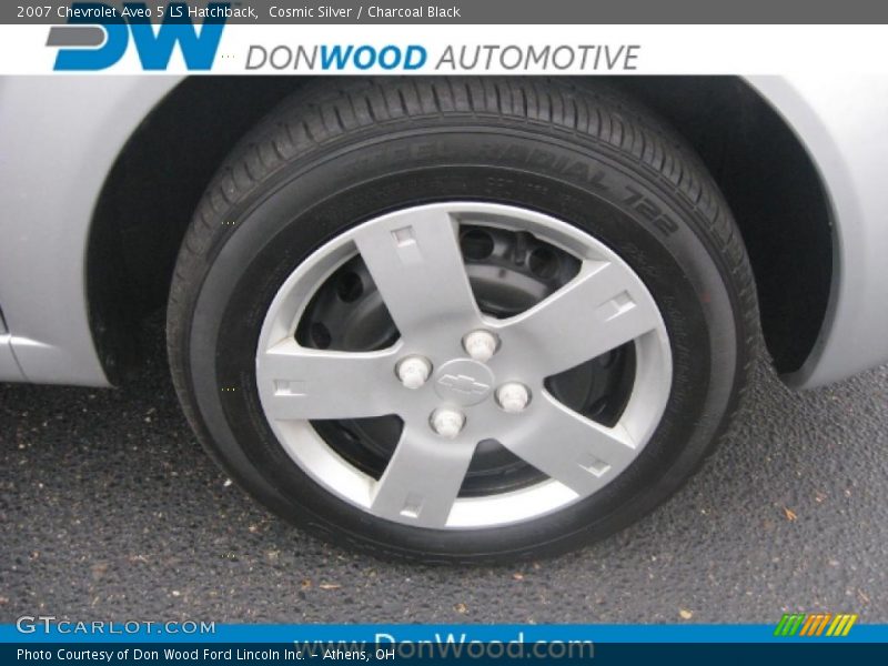 Cosmic Silver / Charcoal Black 2007 Chevrolet Aveo 5 LS Hatchback