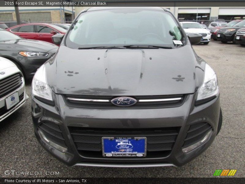 Magnetic Metallic / Charcoal Black 2015 Ford Escape SE