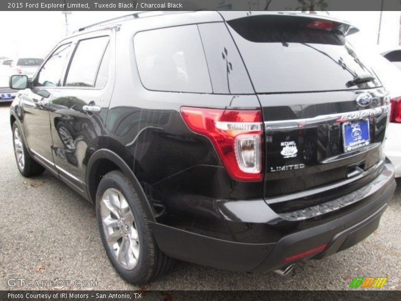 Tuxedo Black / Charcoal Black 2015 Ford Explorer Limited