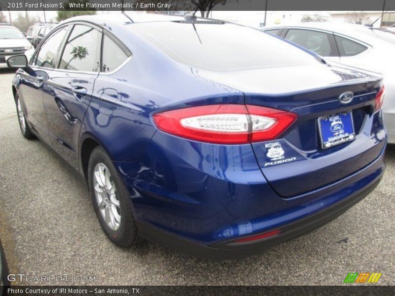 White Platinum Metallic / Earth Gray 2015 Ford Fusion S
