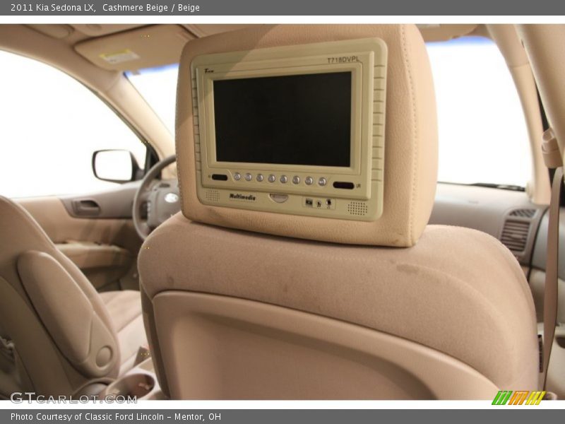 Cashmere Beige / Beige 2011 Kia Sedona LX