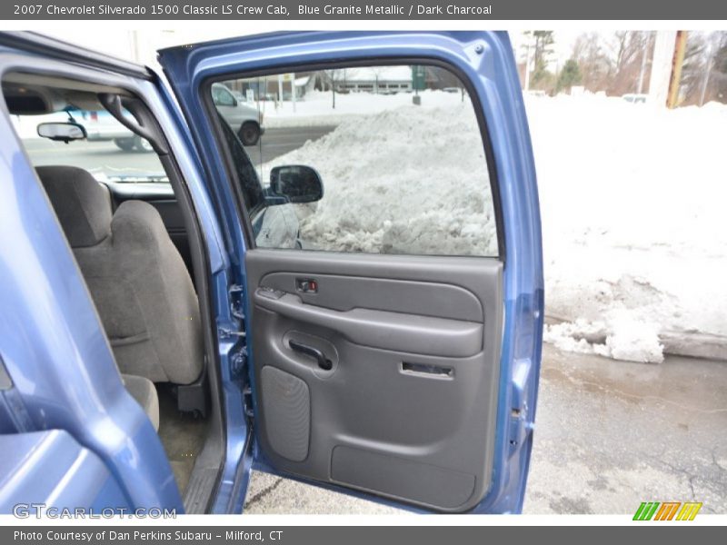Blue Granite Metallic / Dark Charcoal 2007 Chevrolet Silverado 1500 Classic LS Crew Cab
