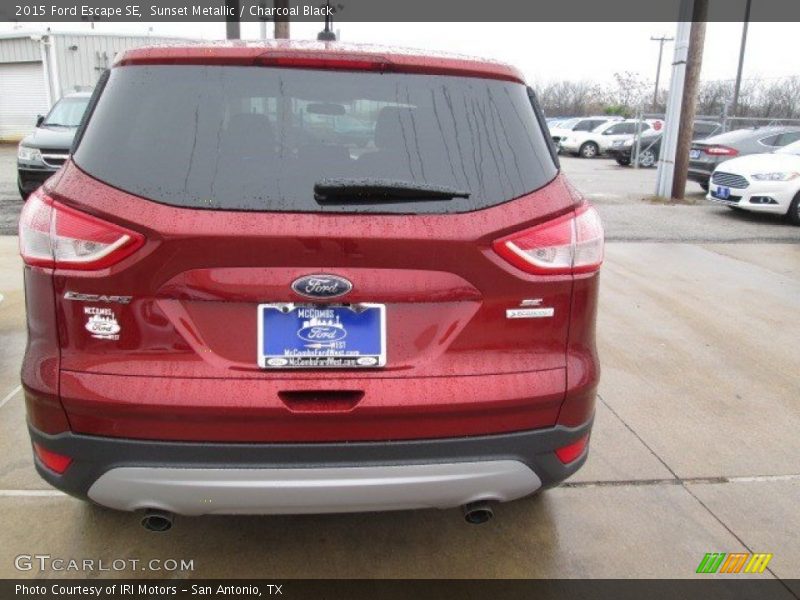 Sunset Metallic / Charcoal Black 2015 Ford Escape SE