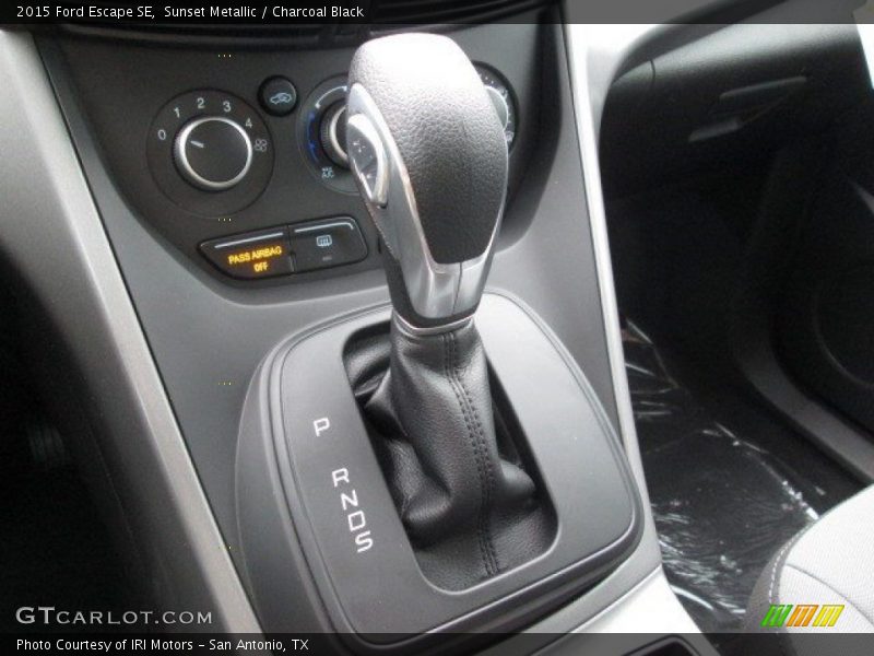 Sunset Metallic / Charcoal Black 2015 Ford Escape SE