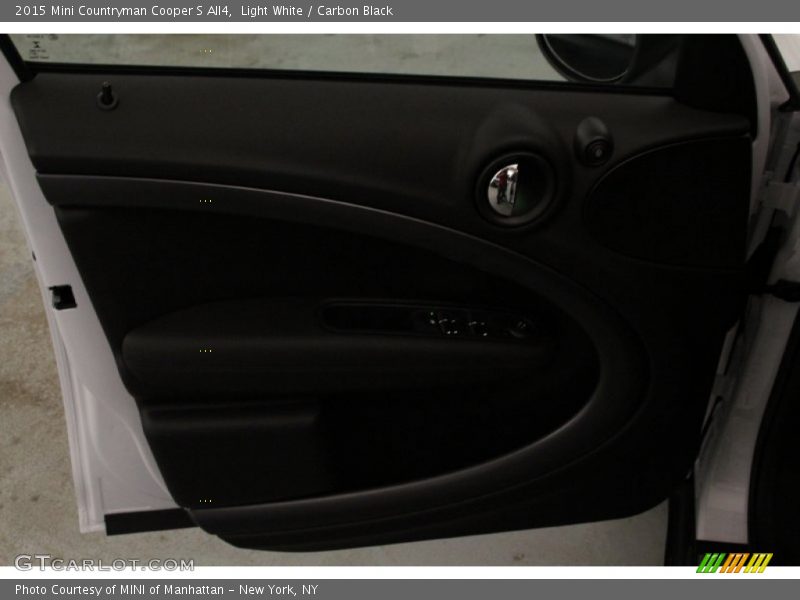 Light White / Carbon Black 2015 Mini Countryman Cooper S All4