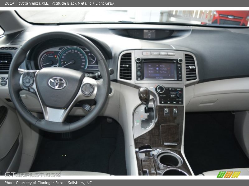Dashboard of 2014 Venza XLE
