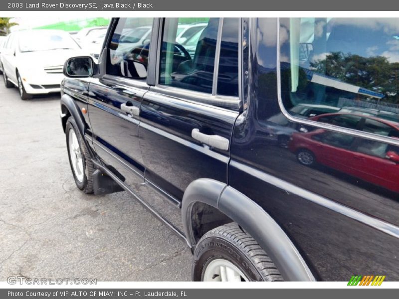 Java Black / Black 2003 Land Rover Discovery SE