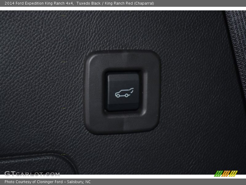 Tuxedo Black / King Ranch Red (Chaparral) 2014 Ford Expedition King Ranch 4x4