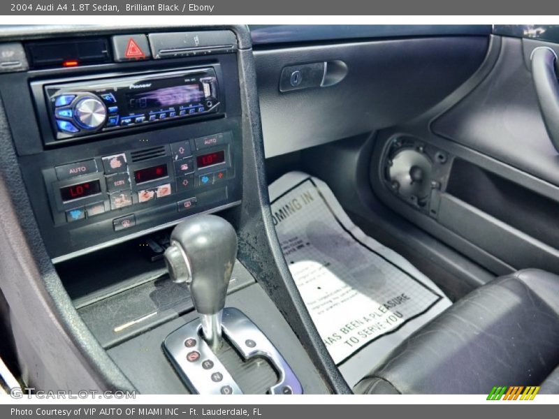 Brilliant Black / Ebony 2004 Audi A4 1.8T Sedan