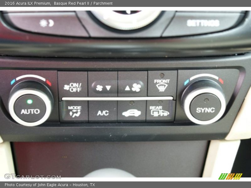 Controls of 2016 ILX Premium