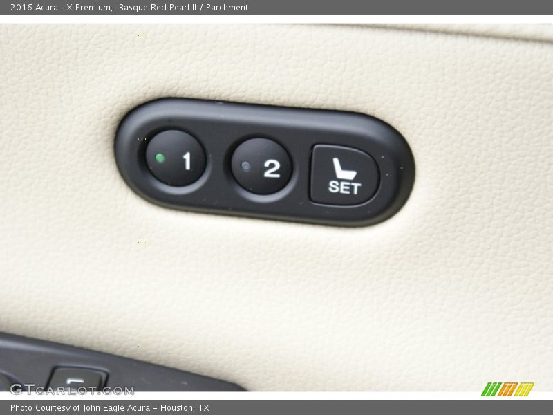 Controls of 2016 ILX Premium