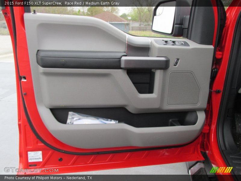 Race Red / Medium Earth Gray 2015 Ford F150 XLT SuperCrew