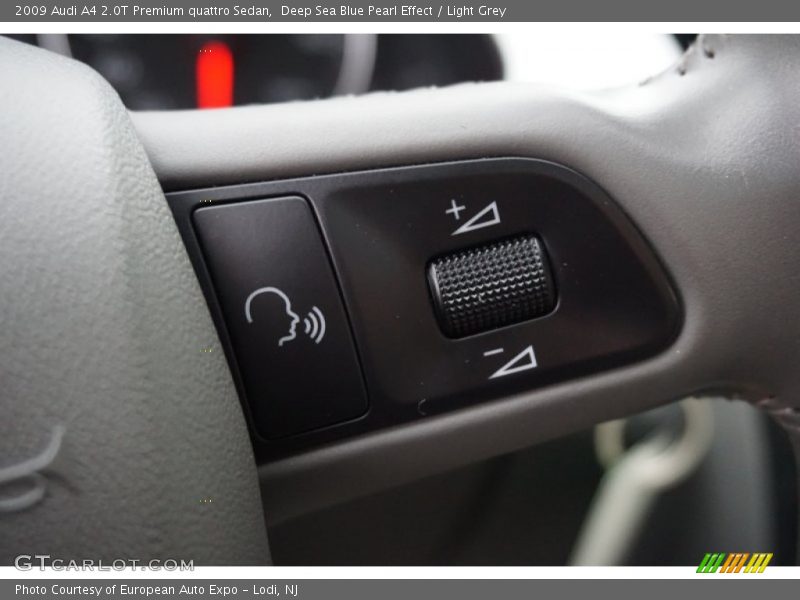 Deep Sea Blue Pearl Effect / Light Grey 2009 Audi A4 2.0T Premium quattro Sedan