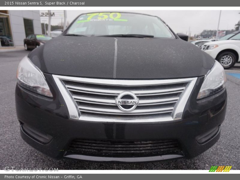 Super Black / Charcoal 2015 Nissan Sentra S