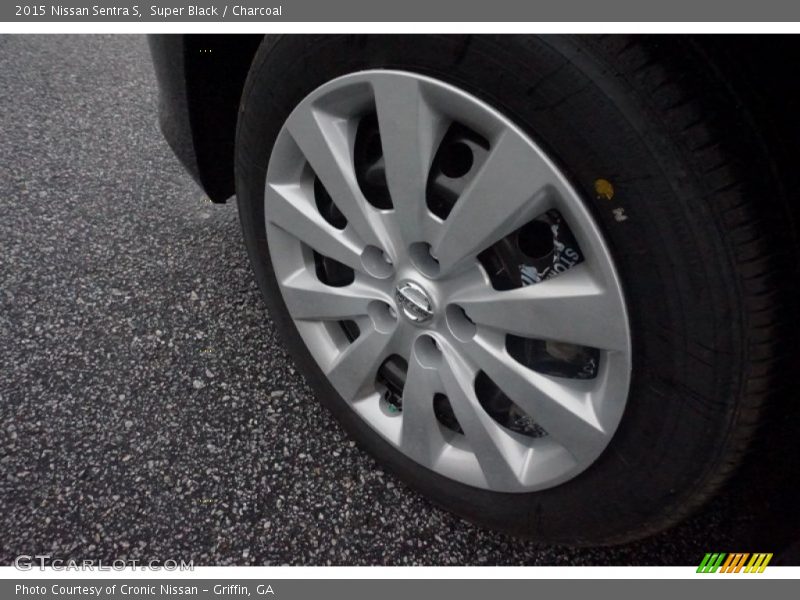 Super Black / Charcoal 2015 Nissan Sentra S