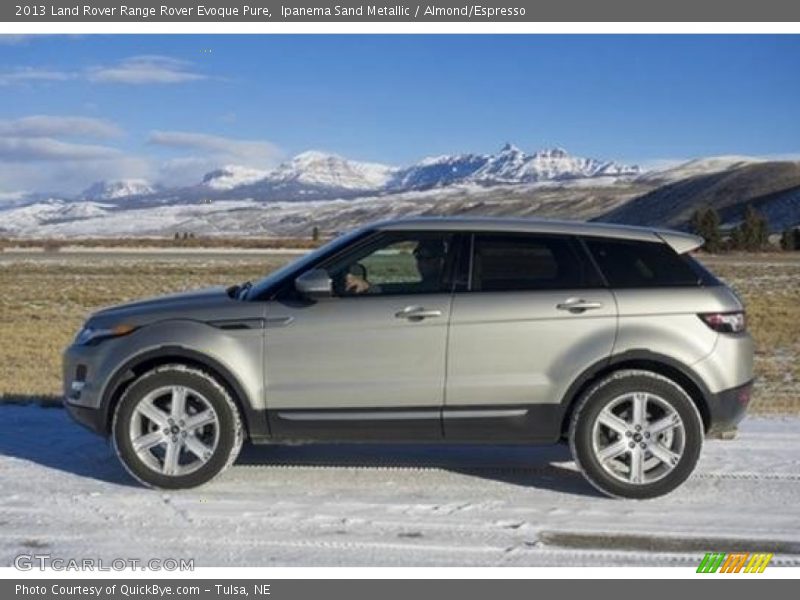 Ipanema Sand Metallic / Almond/Espresso 2013 Land Rover Range Rover Evoque Pure