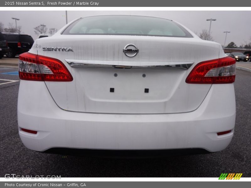 Fresh Powder / Marble Gray 2015 Nissan Sentra S