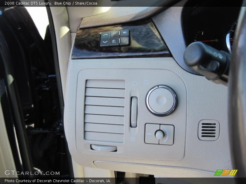 Blue Chip / Shale/Cocoa 2008 Cadillac DTS Luxury