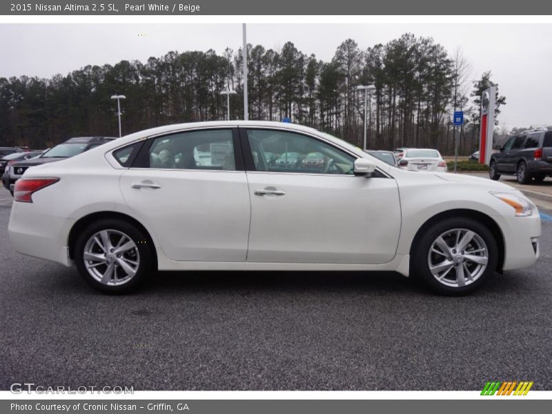 Pearl White / Beige 2015 Nissan Altima 2.5 SL