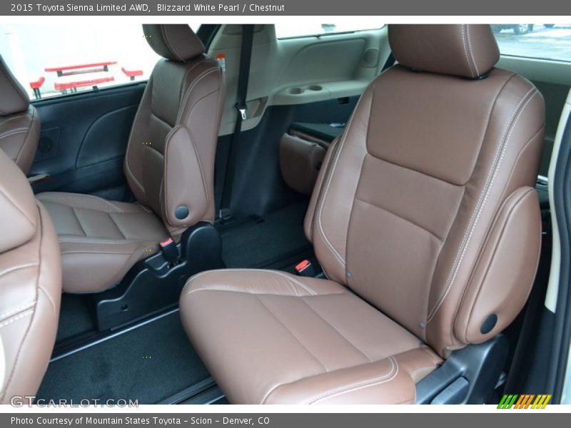 Blizzard White Pearl / Chestnut 2015 Toyota Sienna Limited AWD