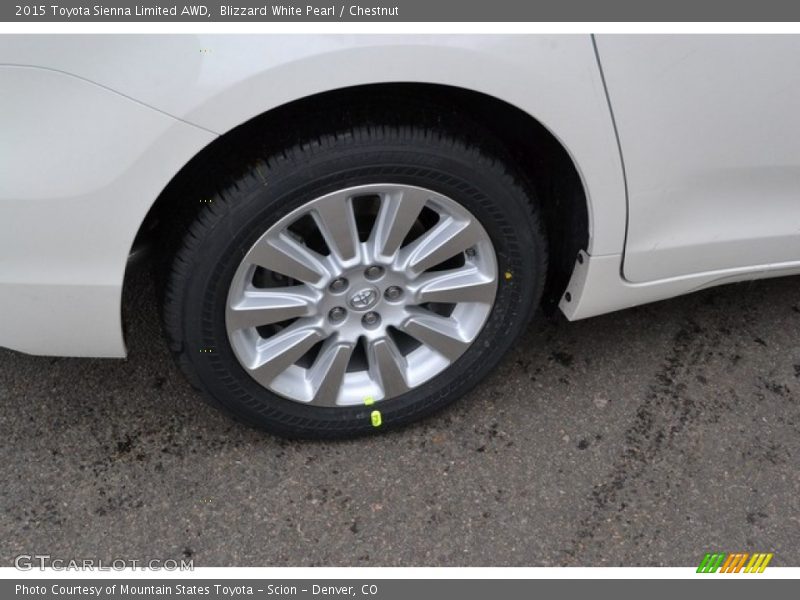 Blizzard White Pearl / Chestnut 2015 Toyota Sienna Limited AWD