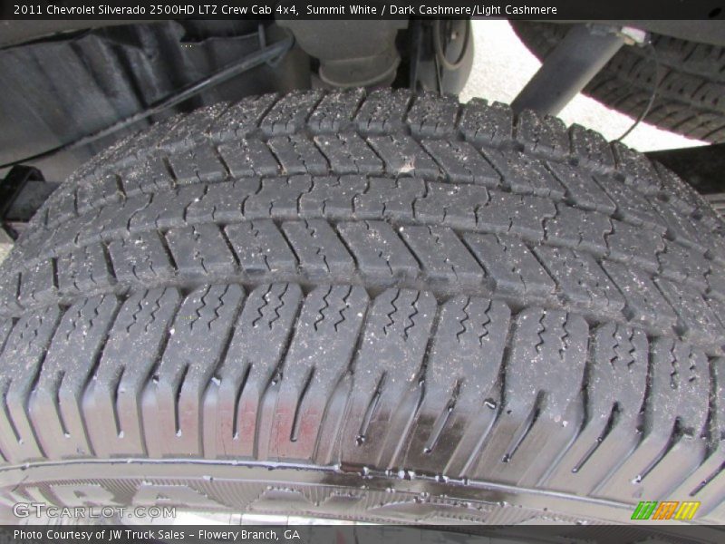 Summit White / Dark Cashmere/Light Cashmere 2011 Chevrolet Silverado 2500HD LTZ Crew Cab 4x4