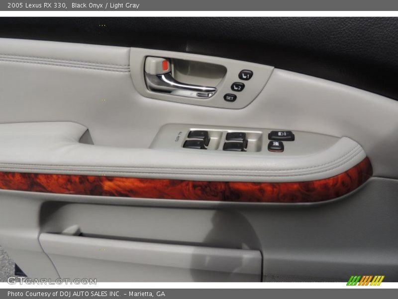 Black Onyx / Light Gray 2005 Lexus RX 330