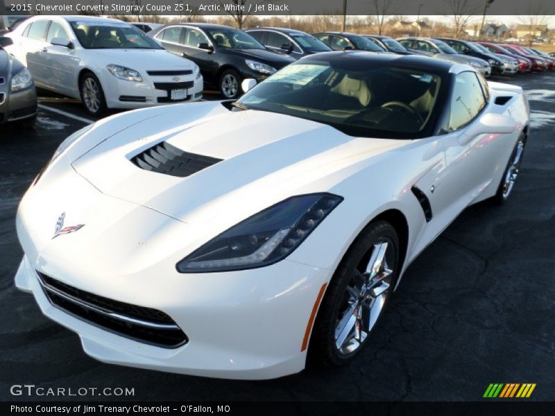 Front 3/4 View of 2015 Corvette Stingray Coupe Z51
