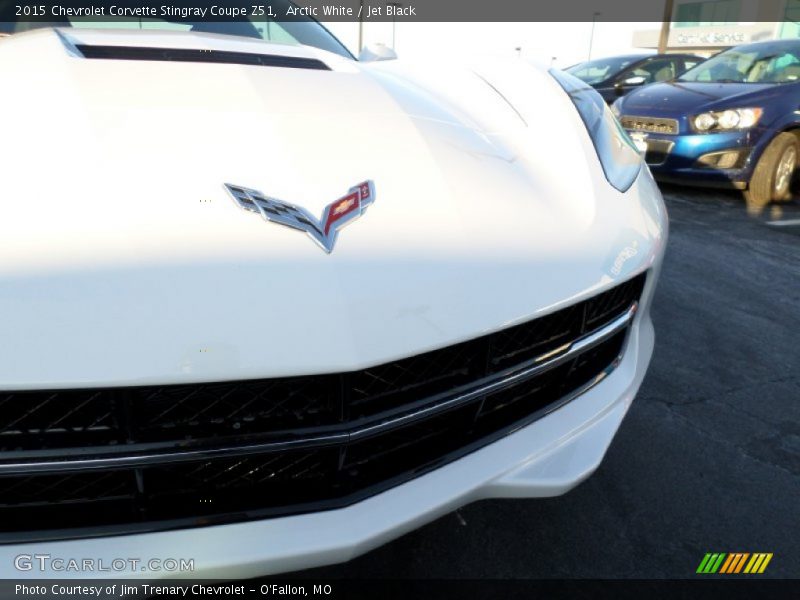 Arctic White / Jet Black 2015 Chevrolet Corvette Stingray Coupe Z51